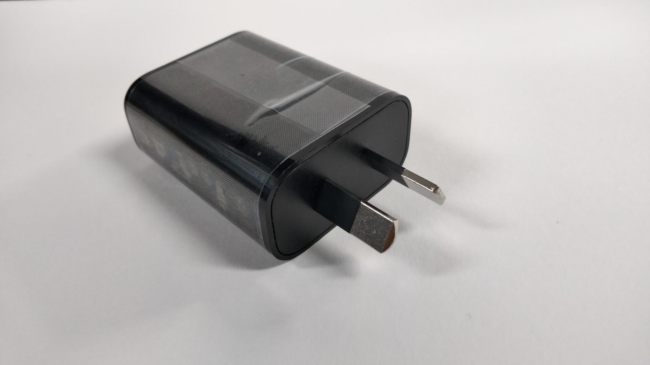 Charger, 240VAC - USB - Micro USB. For Oxybaby M+, 6.0