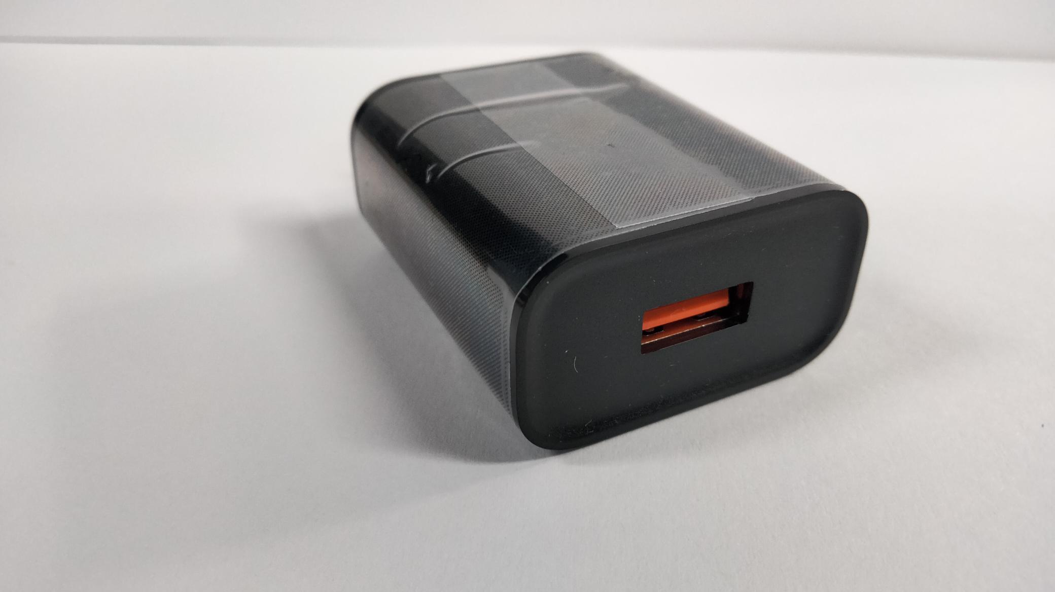Charger, 240VAC - USB - Micro USB. For Oxybaby M+, 6.0