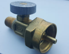 CGA600 connector with control valve to 1/4" NPT